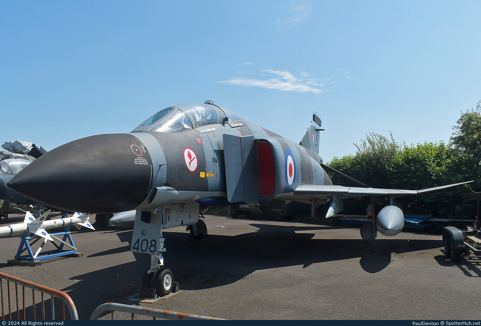Photo of XV408 - McDonnell Douglas Phantom FGR.2 operated by Royal Air Force