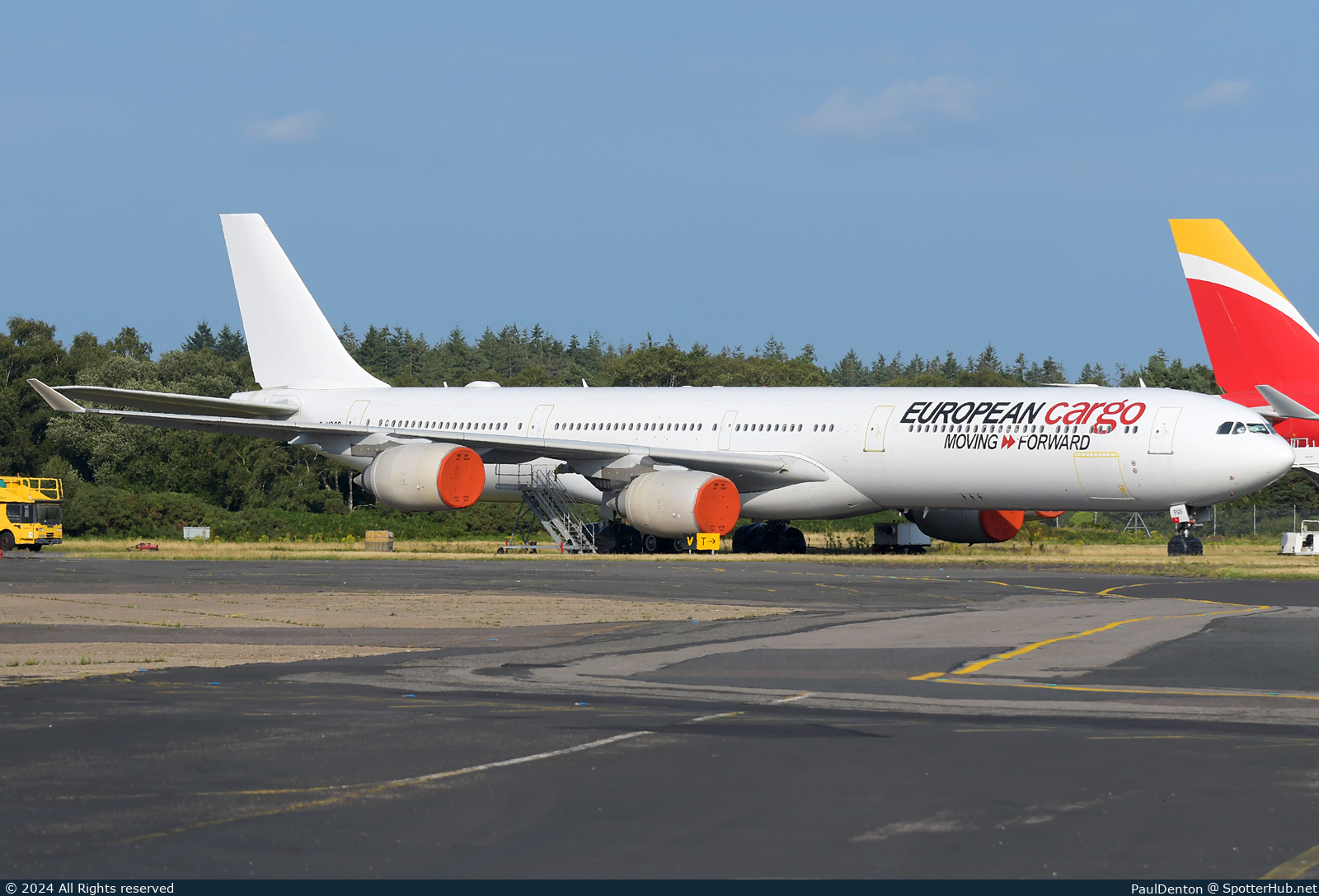 Photo of 2-HPGS - Airbus A340-642 operated by European Cargo