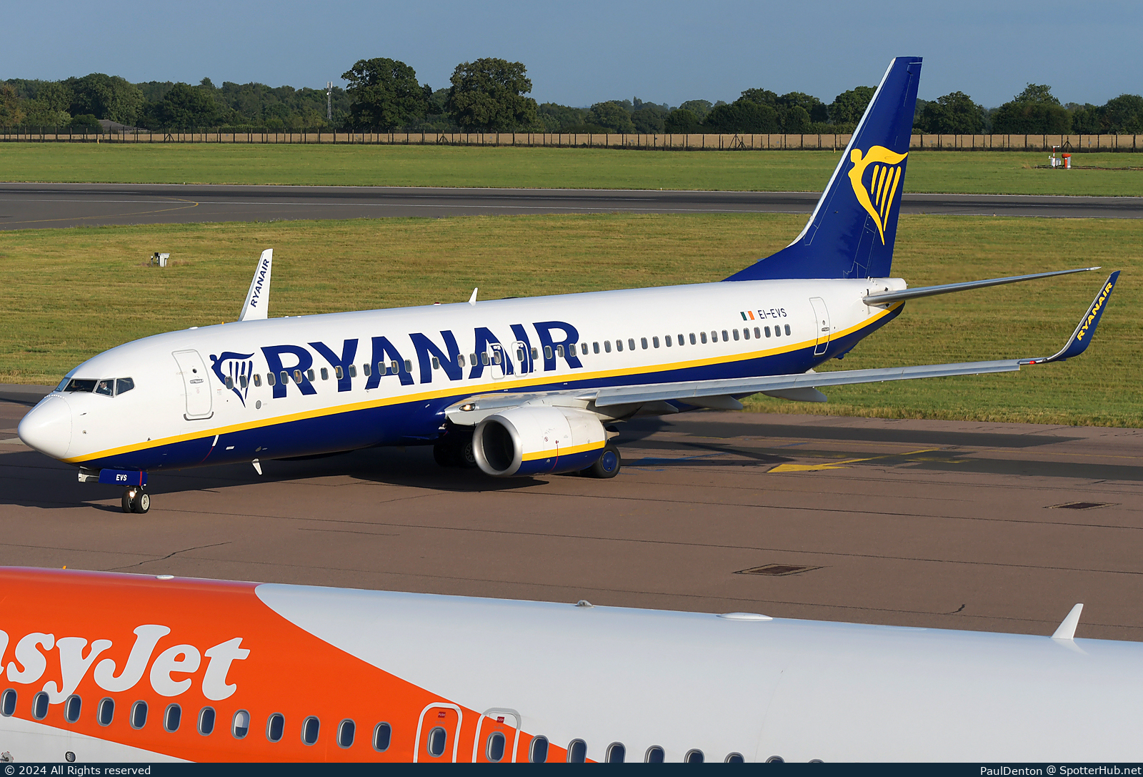 Photo of EI-EVS - Boeing 737-8AS operated by Ryanair