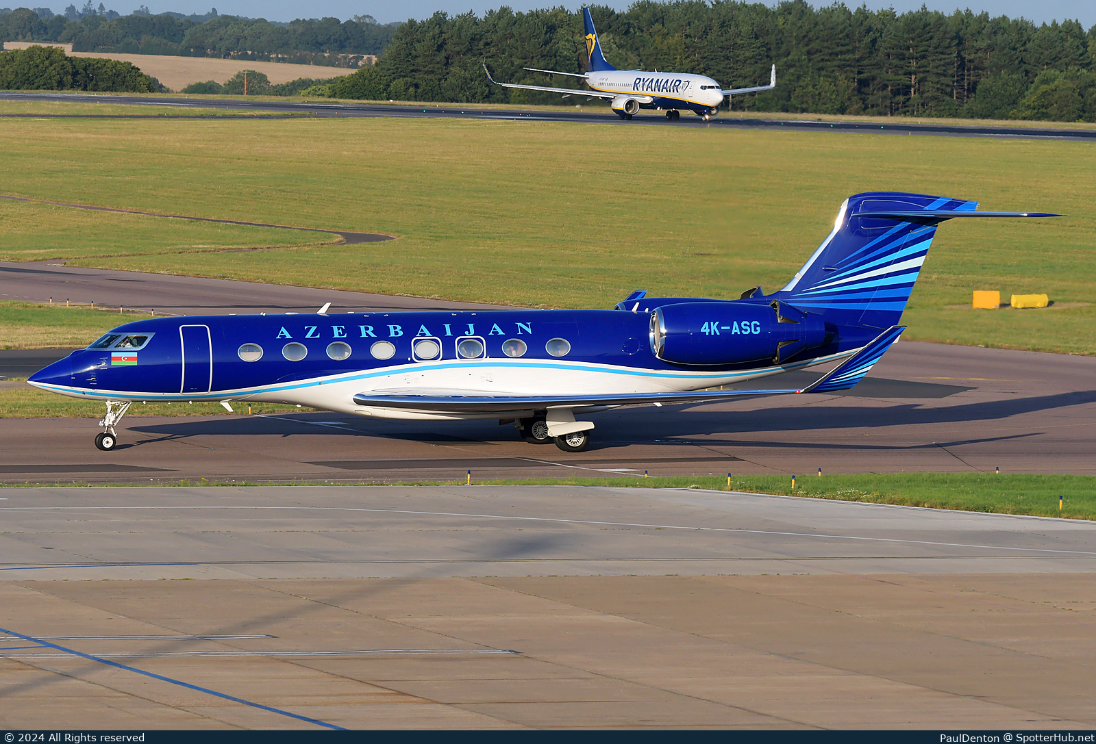 Photo of 4K-ASG - Gulfstream G650 operated by ASG Business Aviation