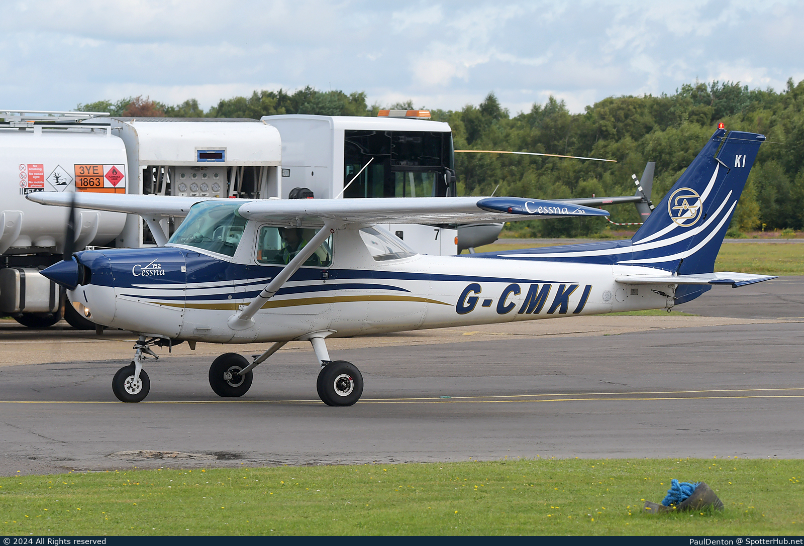 Photo of G-CMKI - Cessna 152 operated by SEMET Aviation