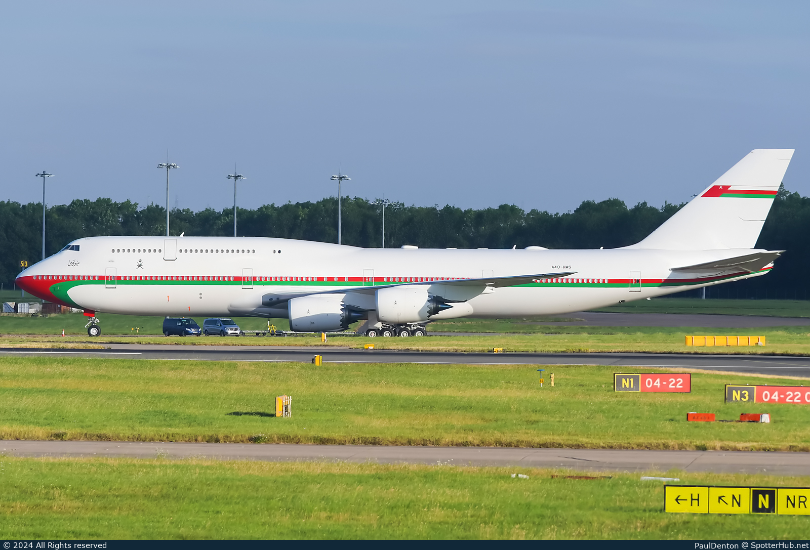 Photo of A4O-HMS - Boeing 747-8H0(BBJ) operated by Oman Royal Flight