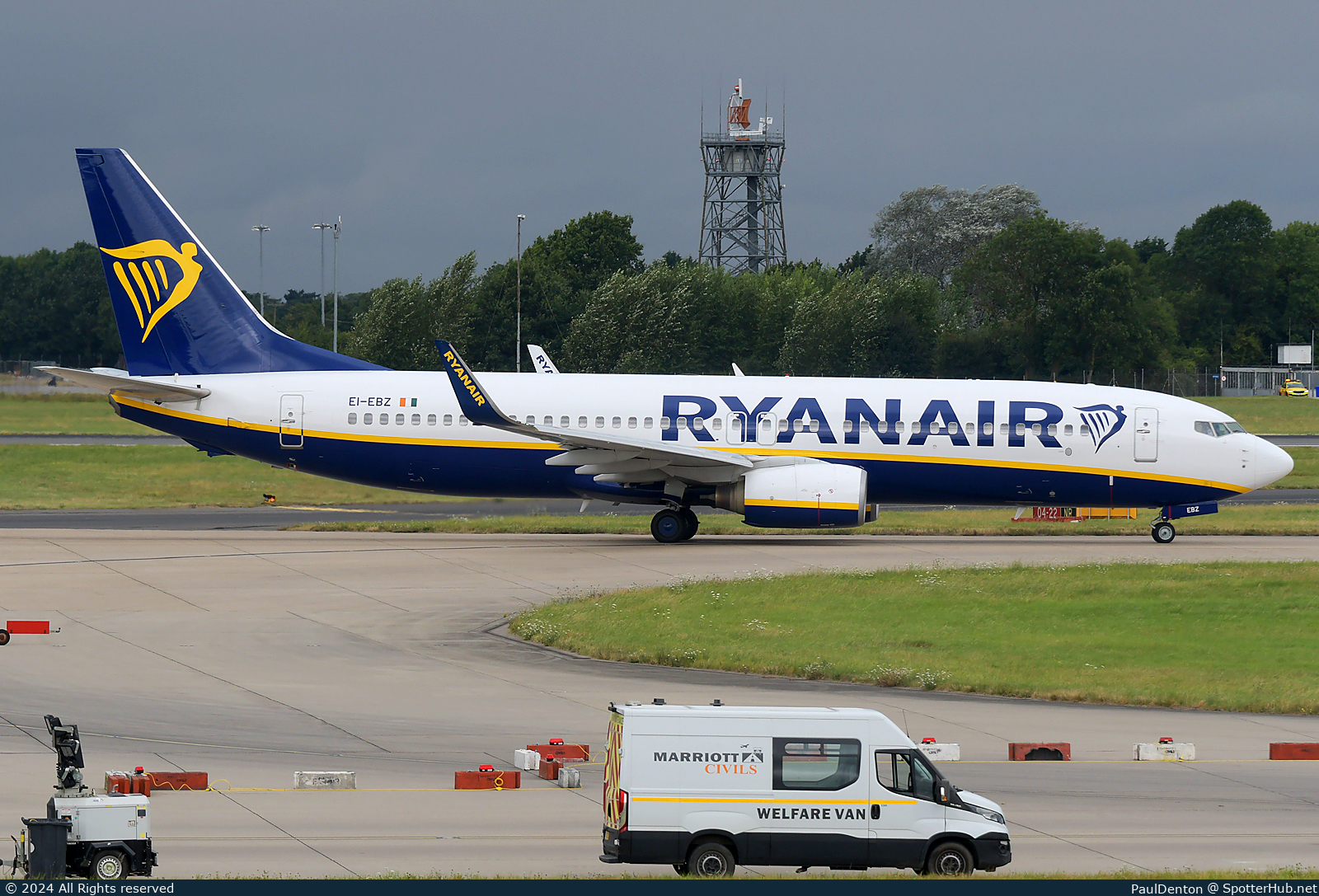 Photo of EI-EBZ - Boeing 737-8AS operated by Ryanair