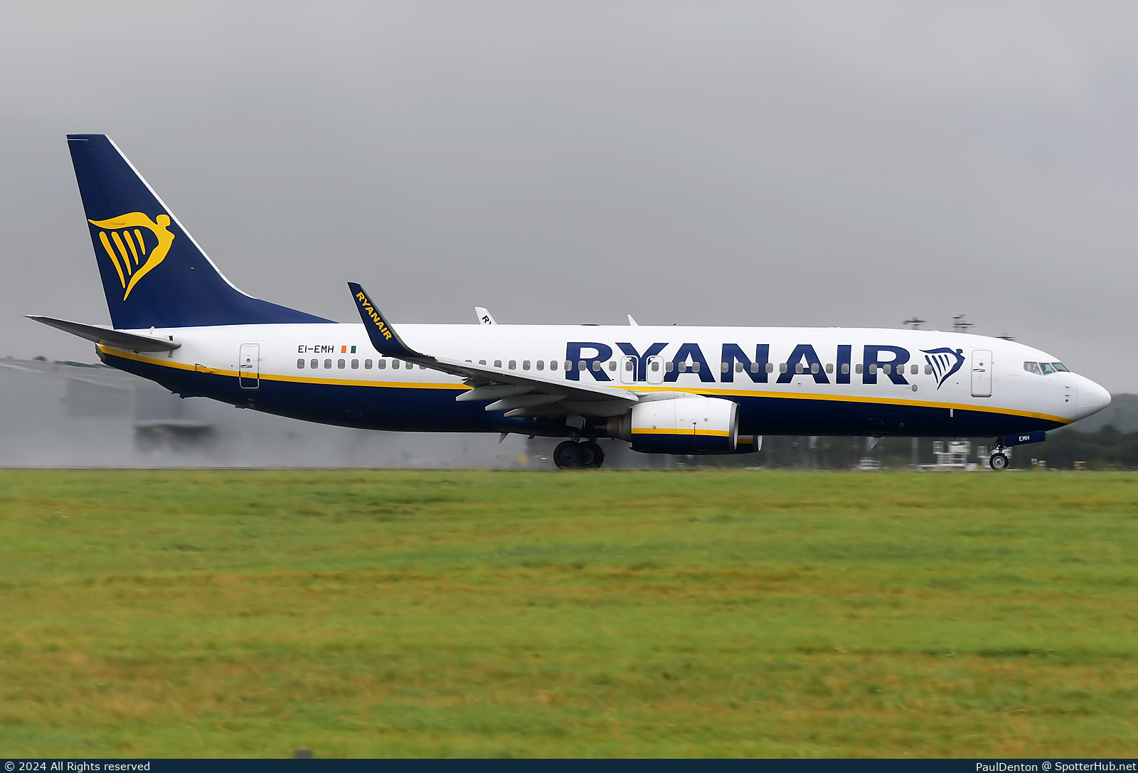 Photo of EI-EMH - Boeing 737-8AS operated by Ryanair