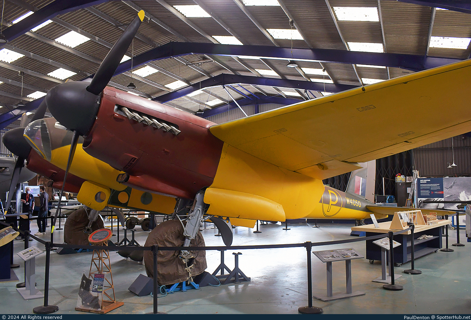 Photo of W4050 - De Havilland DH-98 Mosquito operated by Royal Air Force