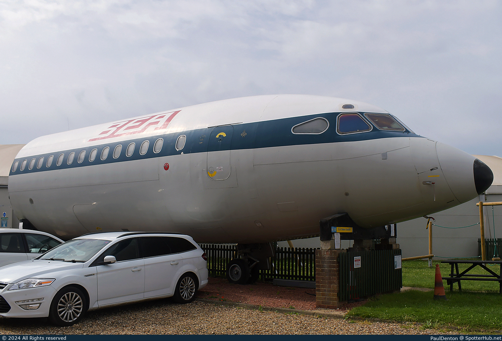 Photo of G-AVFH - Hawker Siddeley Trident 2E-101 operated by BEA - British European Airways