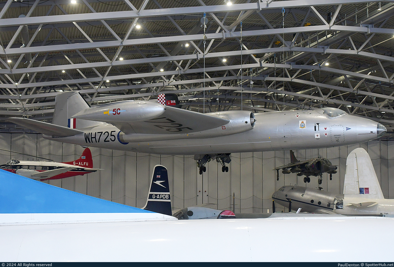 Photo of WH725 - English Electric Canberra B.2 operated by Royal Air Force