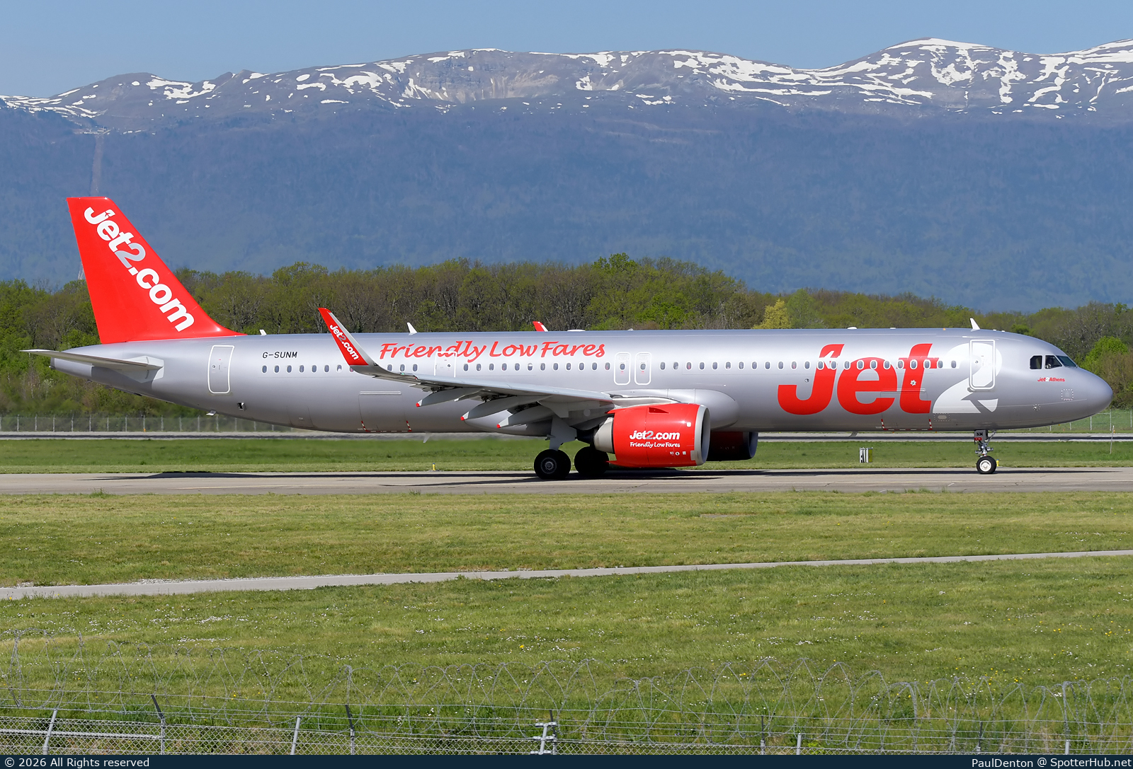 Photo of G-SUNM - Airbus A321-251NX operated by Jet2