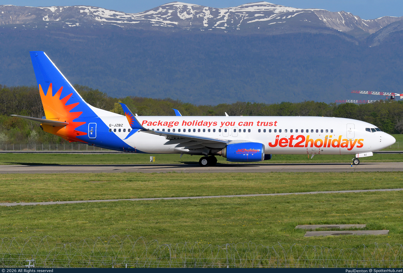Photo of G-JZBZ - Boeing 737-86J operated by Jet2