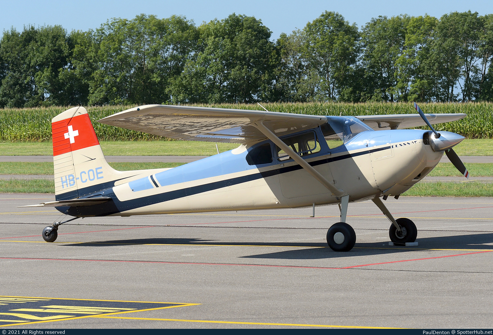 Photo of HB-COE - Cessna 180 Skywagon operated by Private