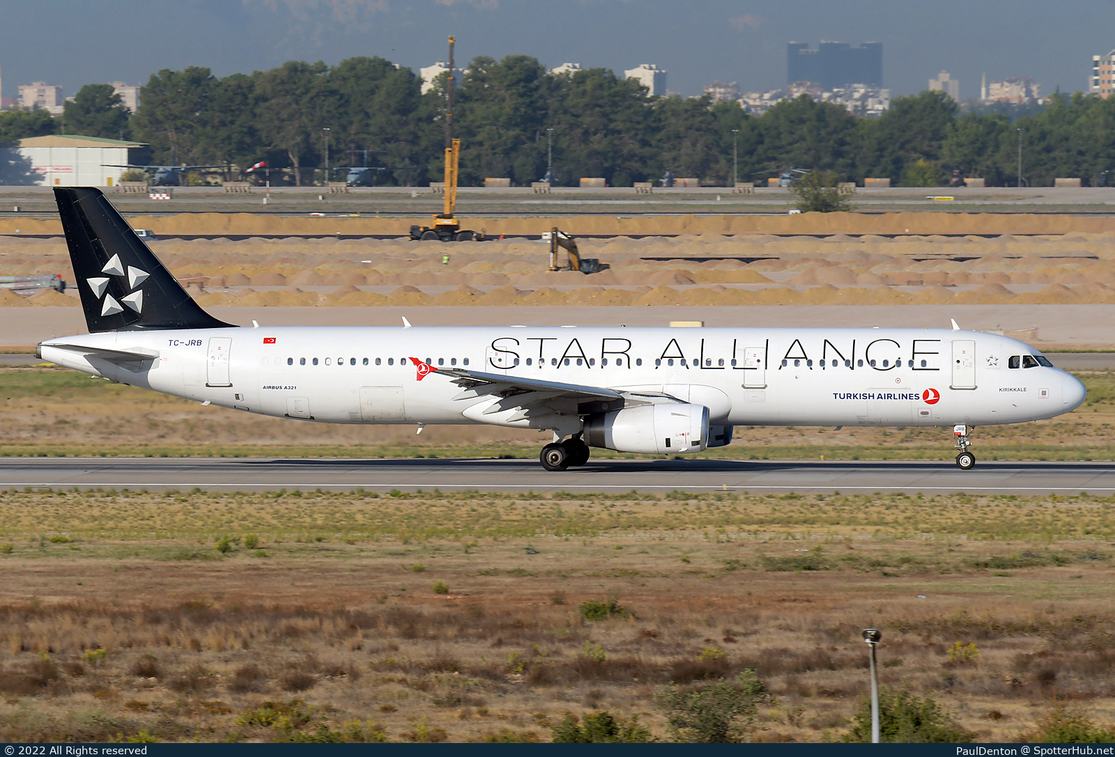 Photo of TC-JRB - Airbus A321-231 operated by Turkish Airlines