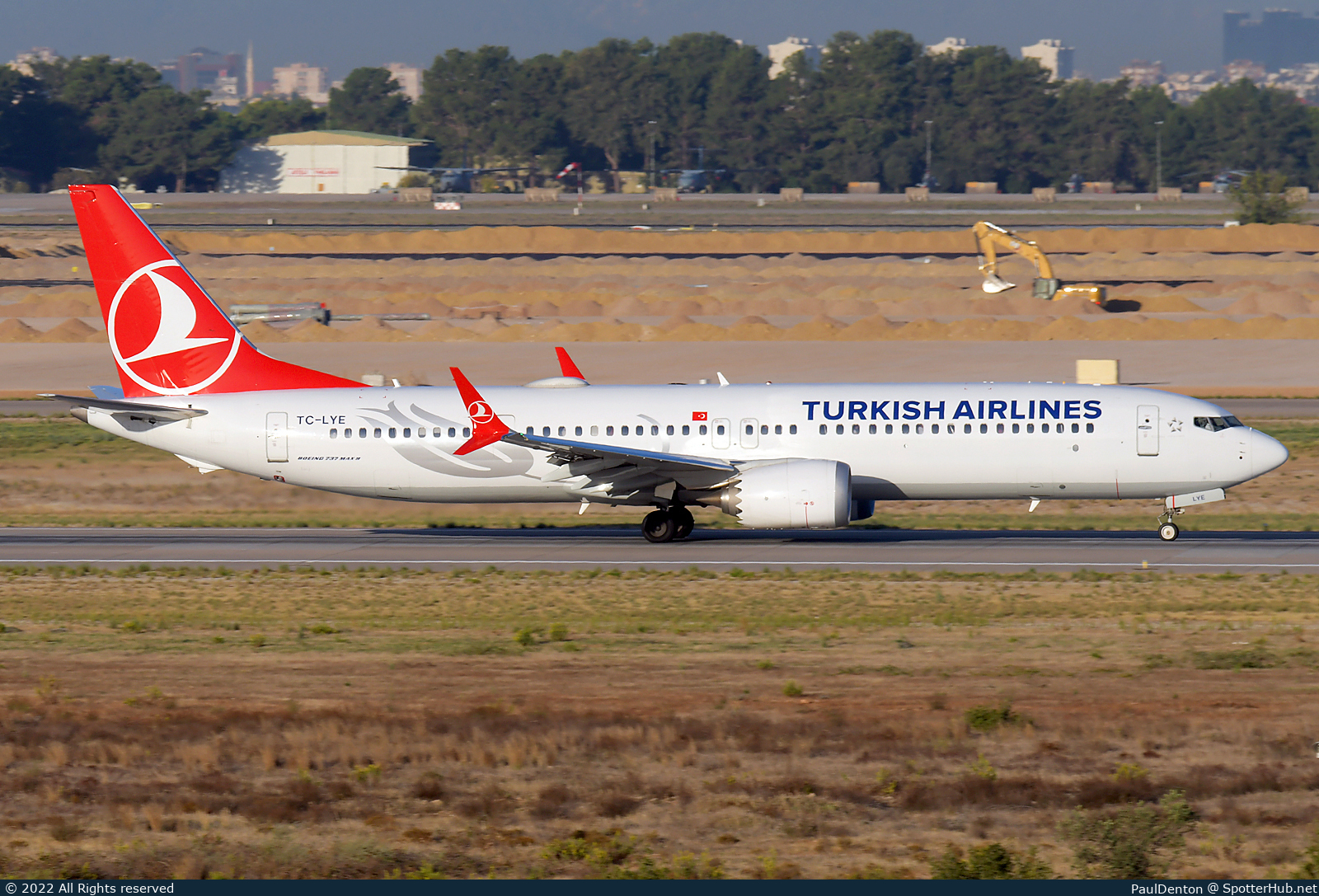 Photo of TC-LYE - Boeing 737 MAX 9 operated by Turkish Airlines
