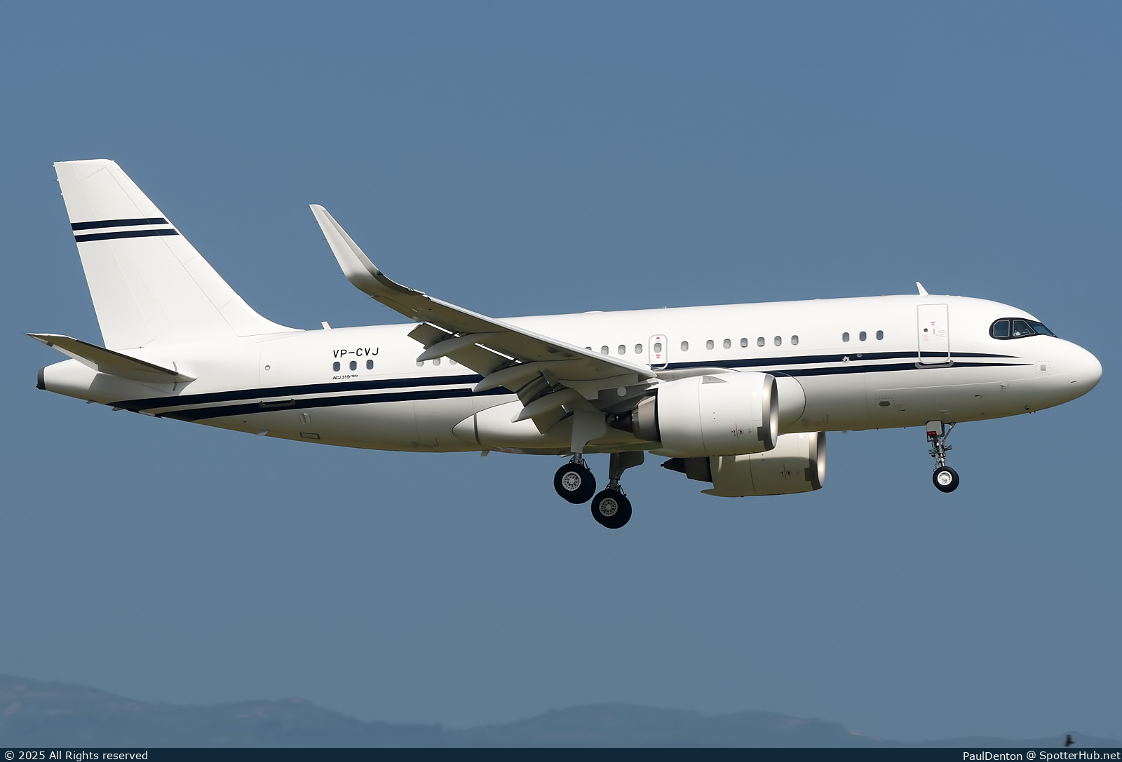 Photo of VP-CVJ - Airbus A319-153N(CJ) operated by Jet Aviation Business Jets