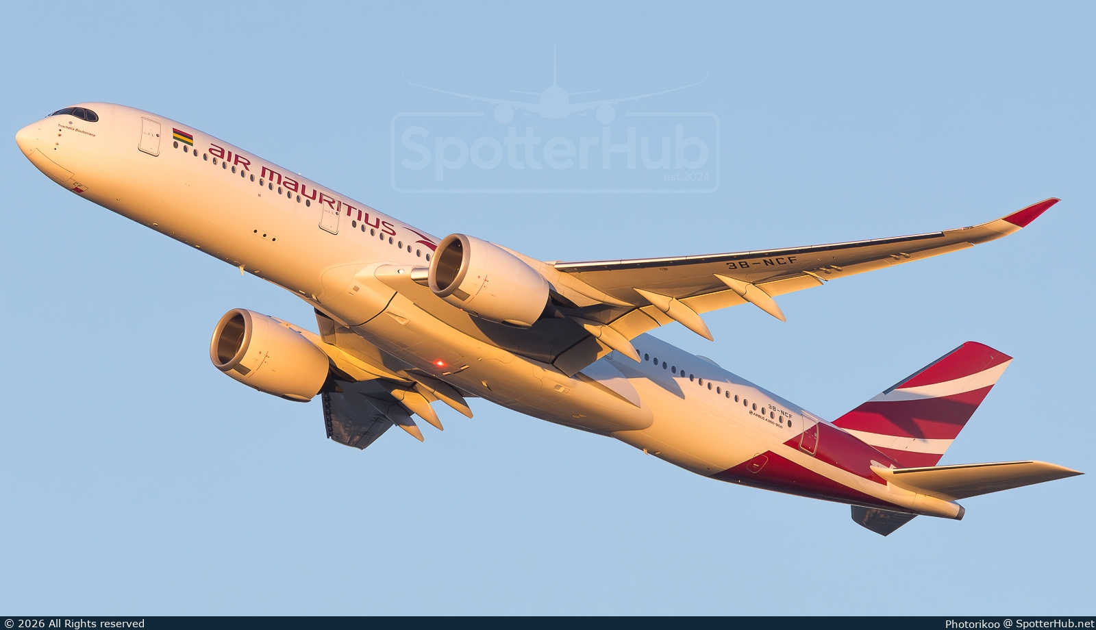 Photo of 3B-NCF - Airbus A350-941 operated by Air Mauritius