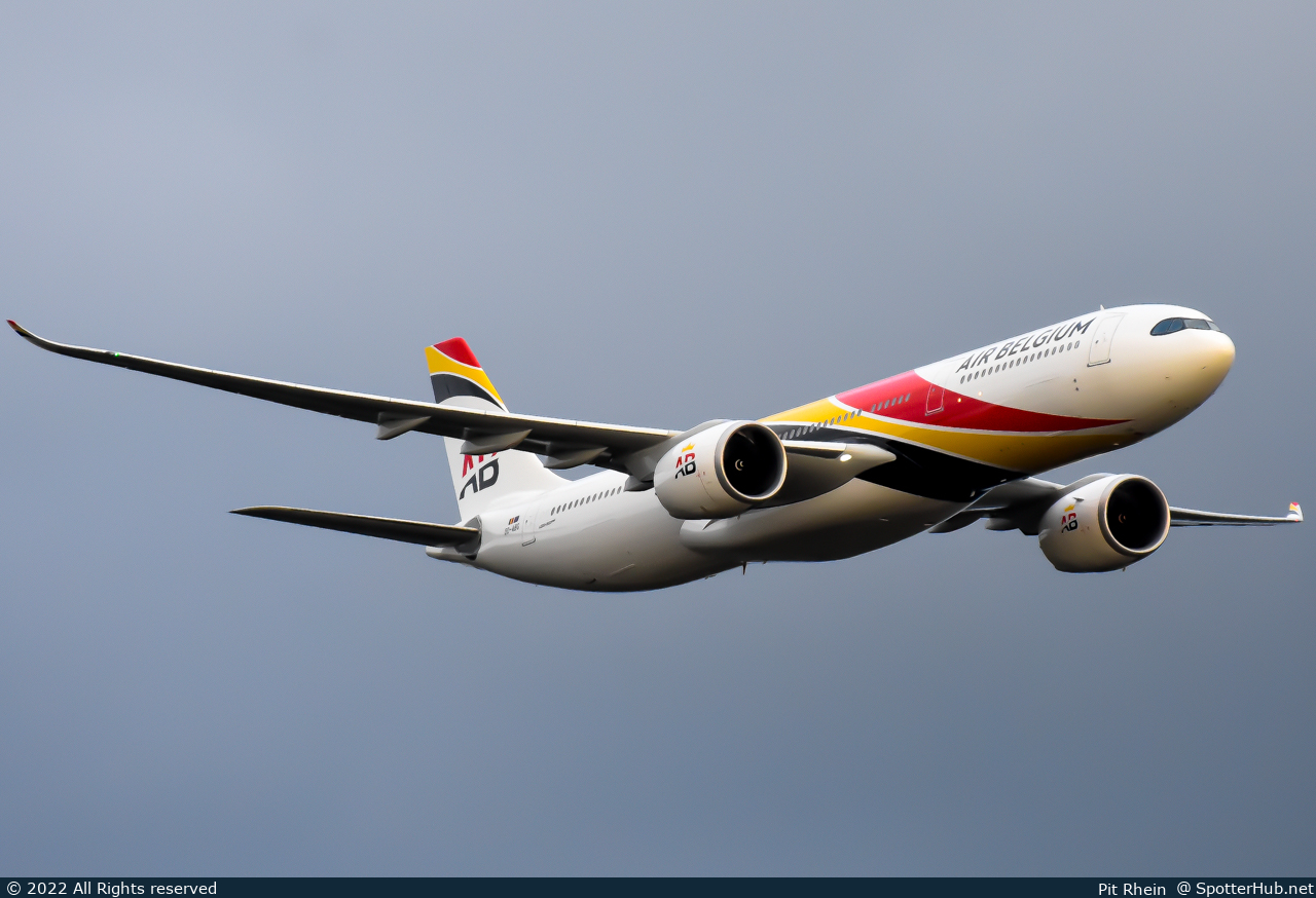 Photo of OO-ABG - Airbus A330-941 operated by Air Belgium