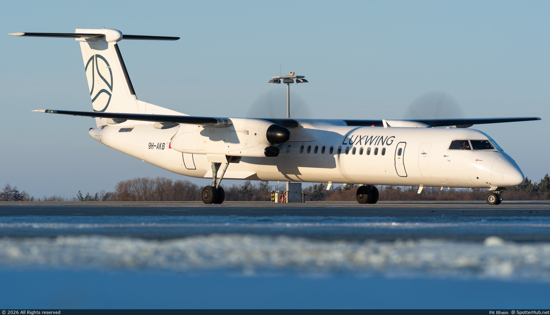 Photo of 9H-AKB - Bombardier DHC-8-402 Dash 8 Q400 operated by Luxwing