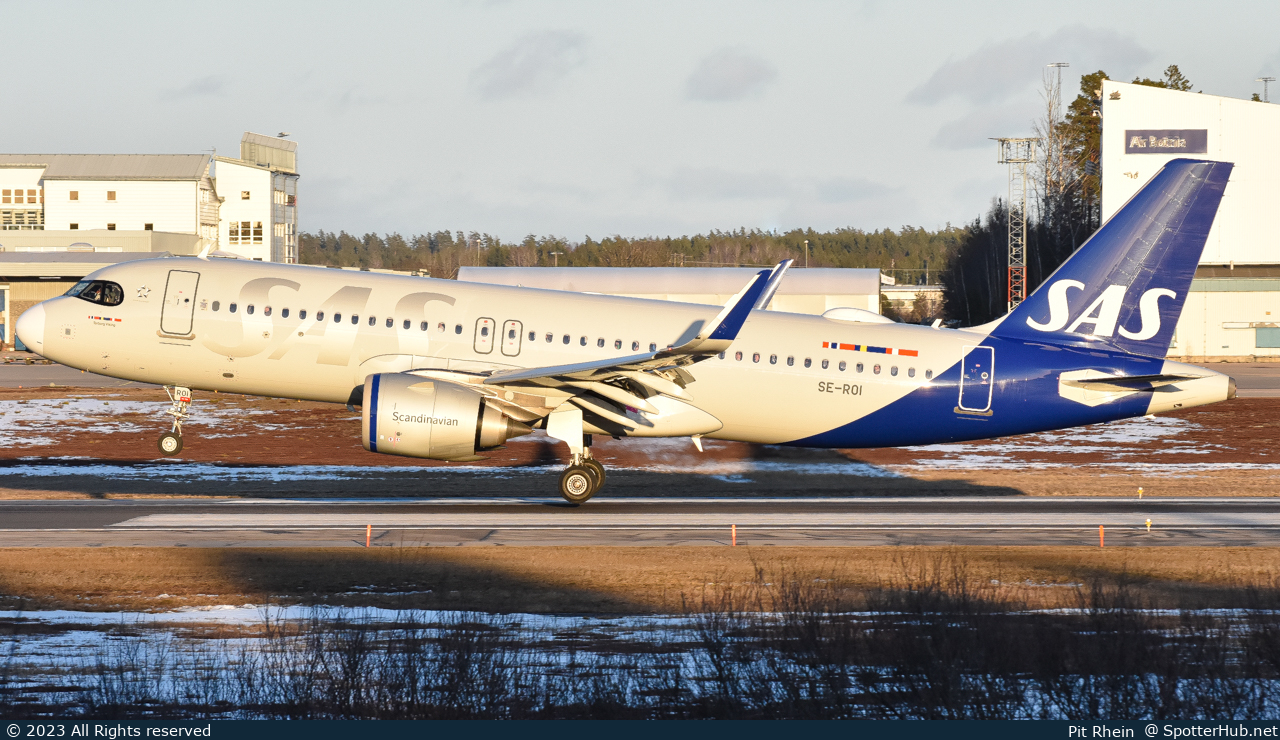 Photo of SE-ROI - Airbus A320-251N operated by SAS Scandinavian Airlines