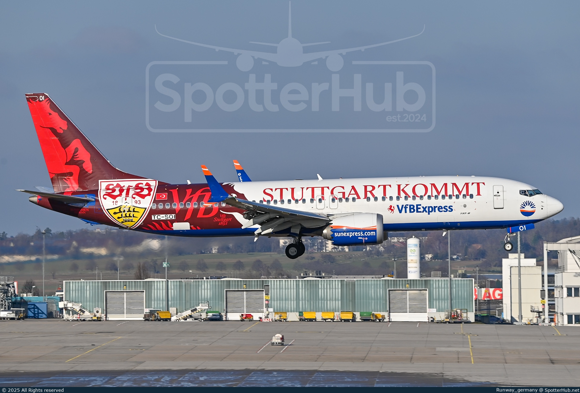 Photo of TC-SOI - Boeing 737 MAX 8 operated by SunExpress