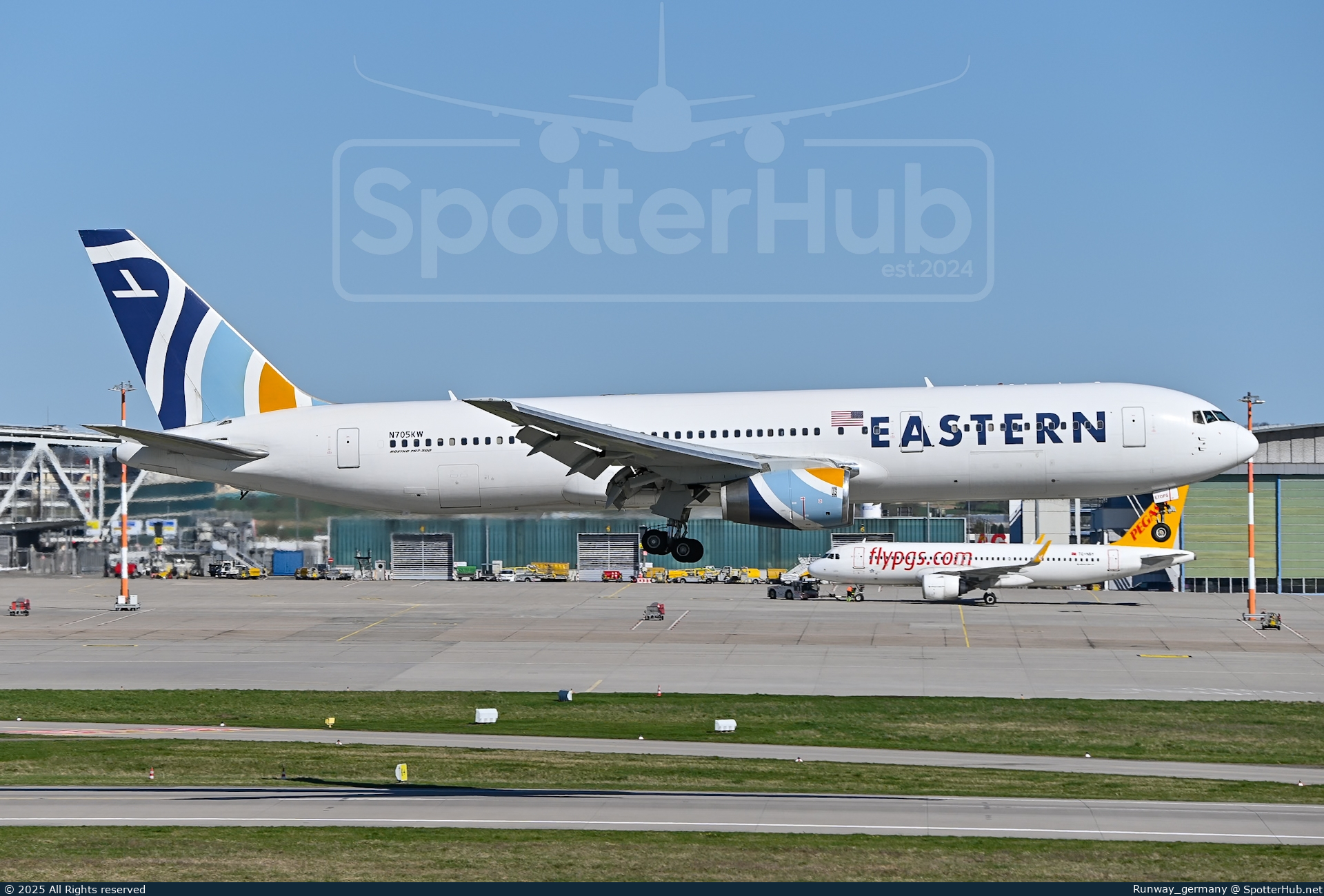 Photo of N705KW - Boeing 767-336(ER) operated by Eastern Airlines