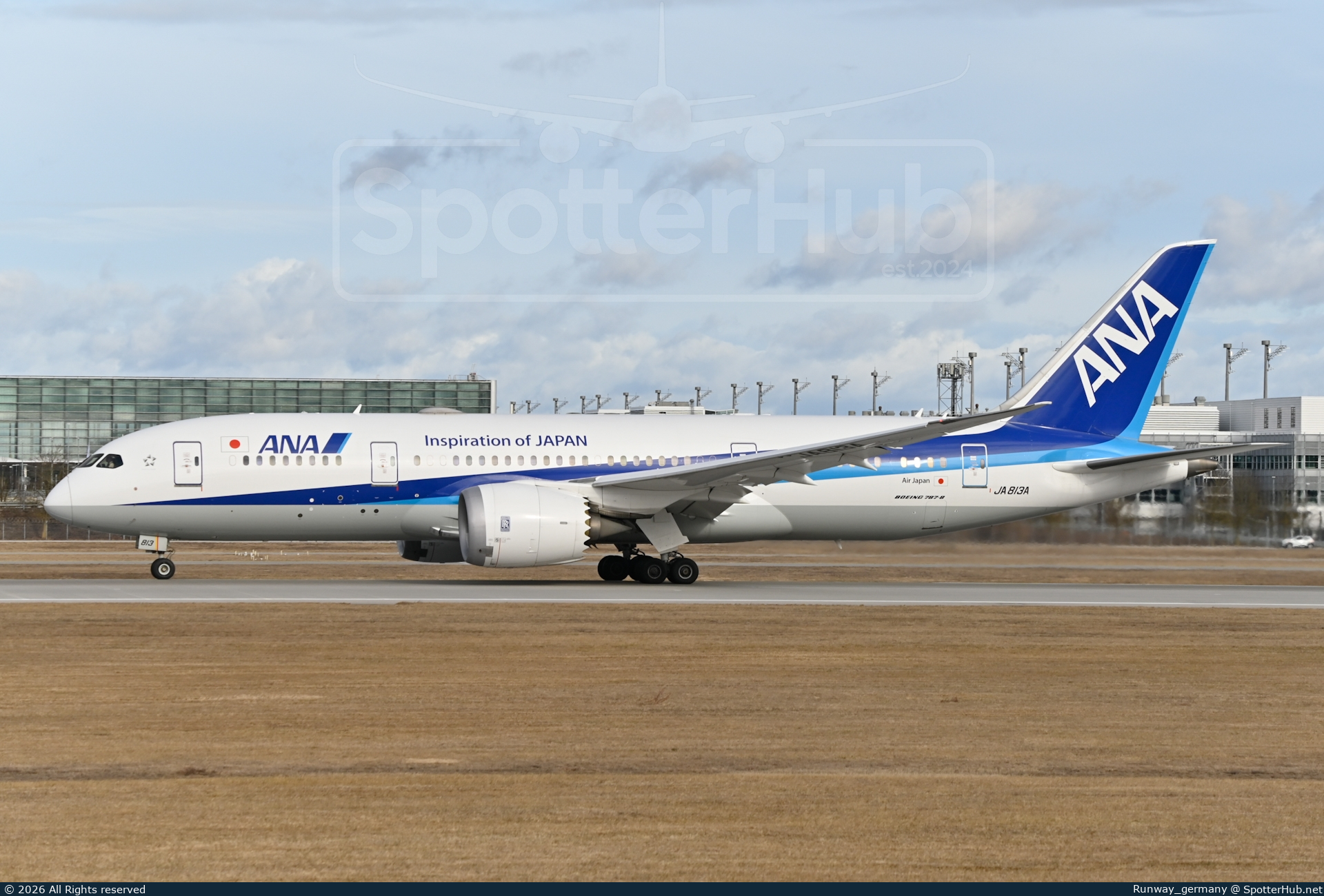 Photo of JA813A - Boeing 787-8 Dreamliner operated by ANA All Nippon Airways (opb Air Japan)