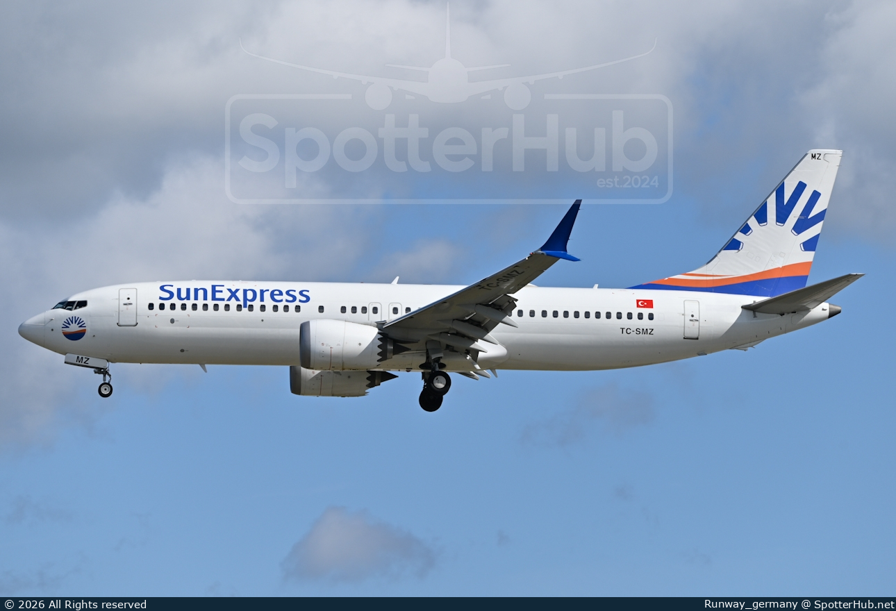 Photo of TC-SMZ - Boeing 737 MAX 8 operated by SunExpress