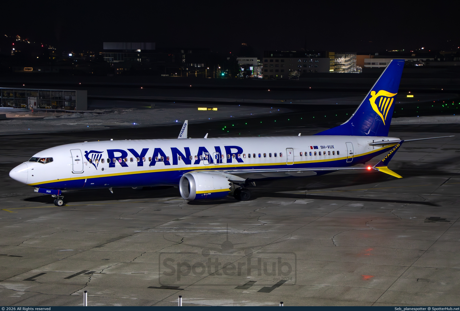 Photo of 9H-VUX - Boeing 737 MAX 8-200 operated by Ryanair (opb Malta Air)