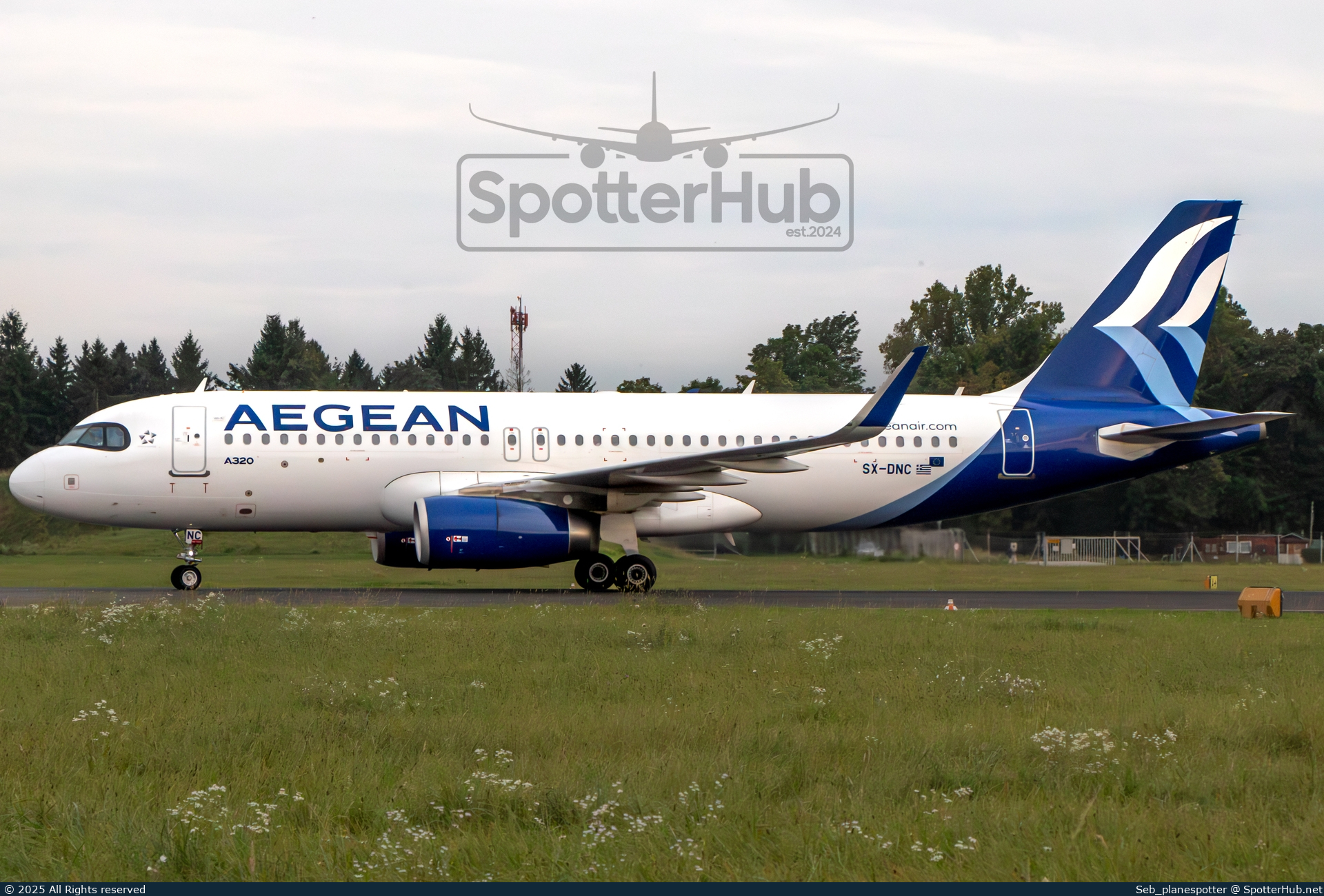 Photo of SX-DNC - Airbus A320-232 operated by Aegean Airlines