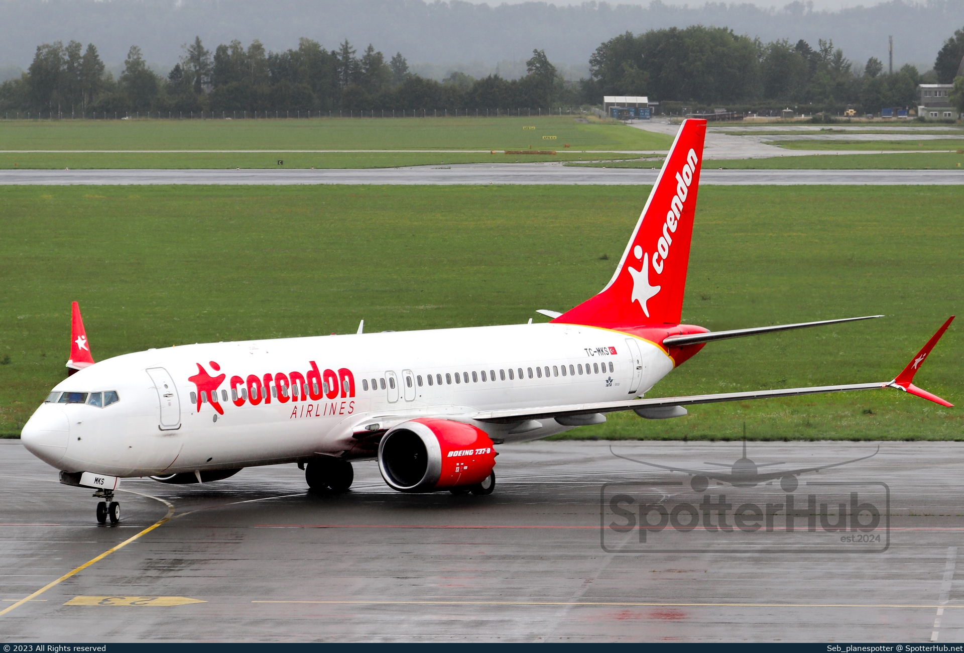 Photo of TC-MKS - Boeing 737 MAX 8 operated by Corendon Airlines
