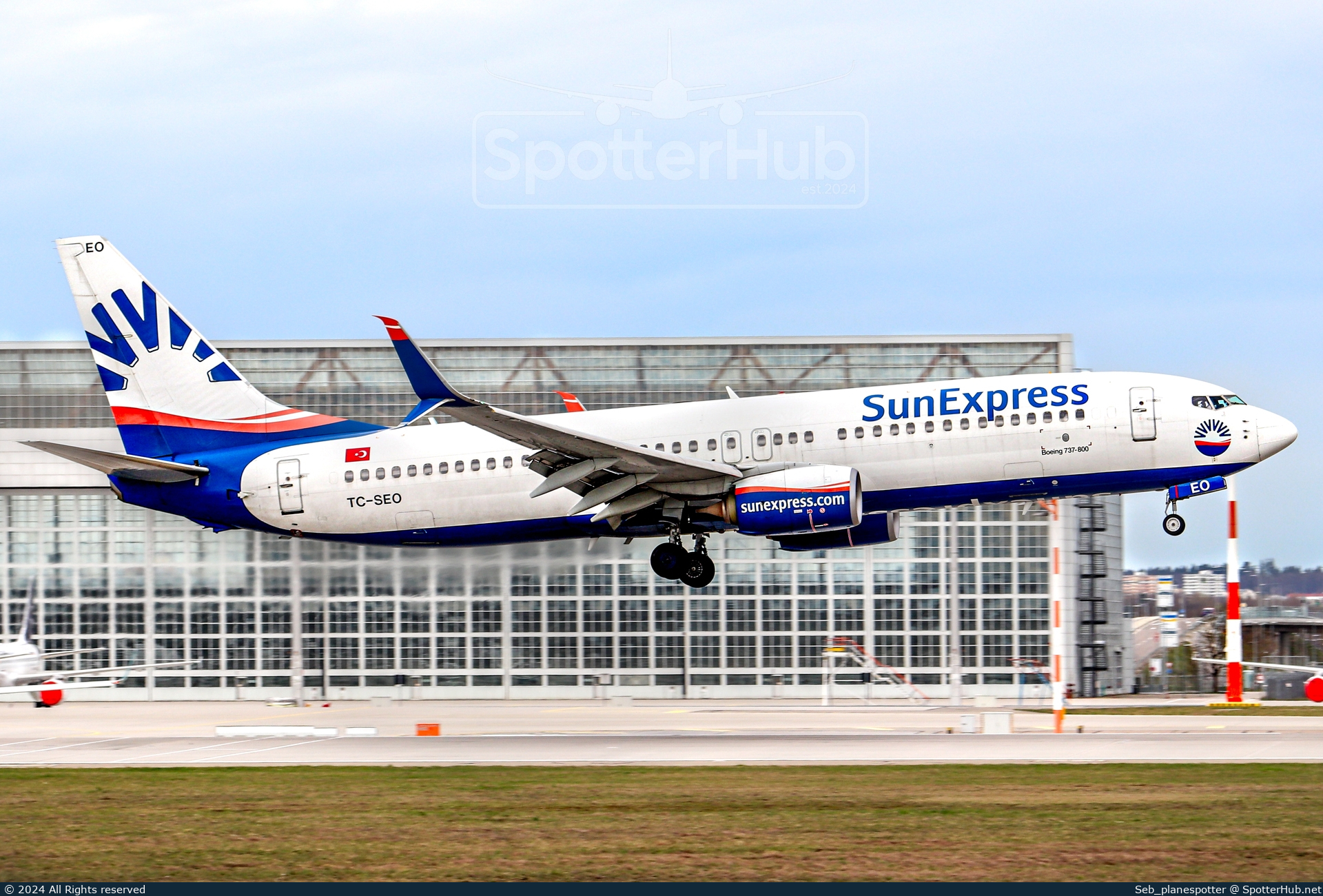 Photo of TC-SEO - Boeing 737-8HC operated by SunExpress
