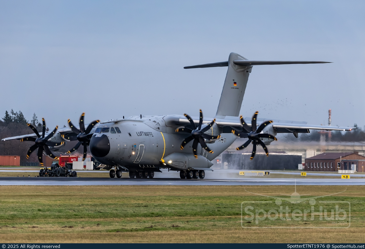 Photo of 54+20 - Airbus A400M Atlas operated by German Air Force