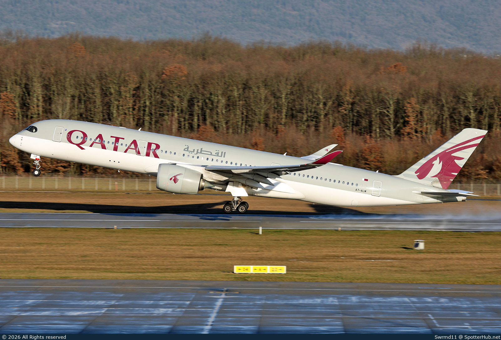 Photo of A7-ALM - Airbus A350-941 operated by Qatar Airways