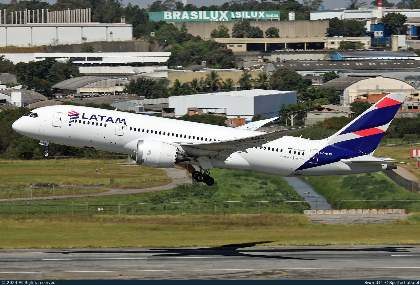 Photo of CC-BBB - Boeing 787-8 Dreamliner operated by LATAM Airlines