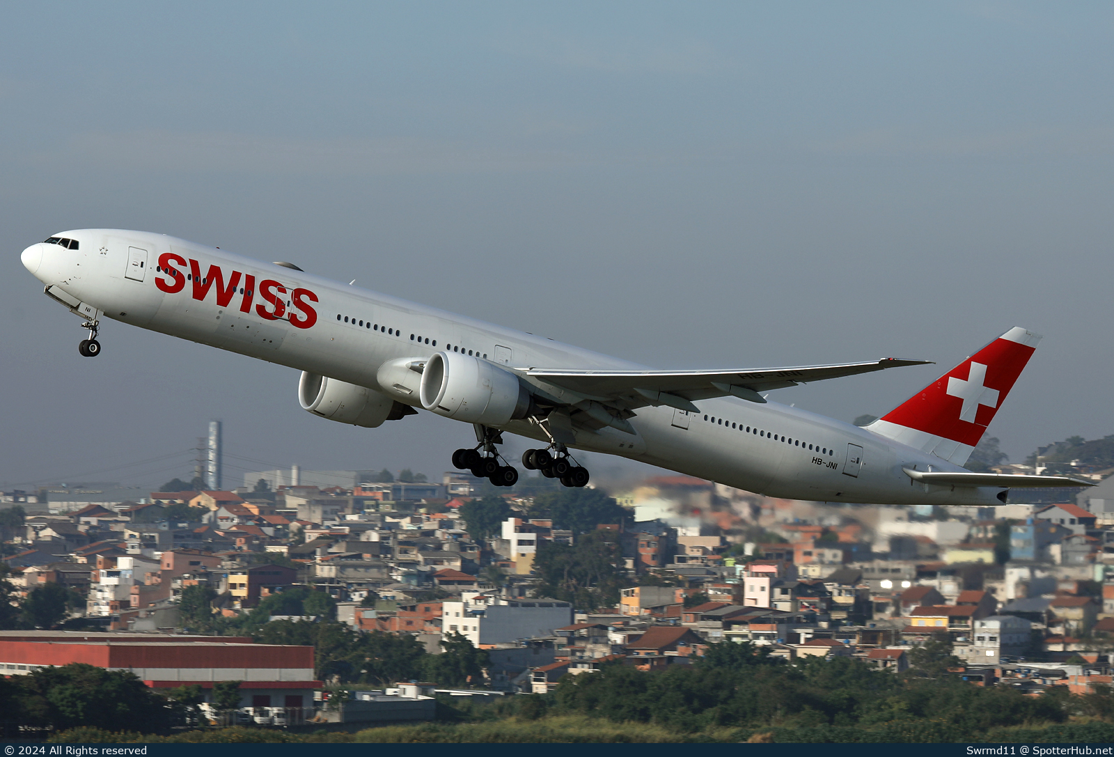 Photo of HB-JNI - Boeing 777-3DE(ER) operated by Swiss International Air Lines