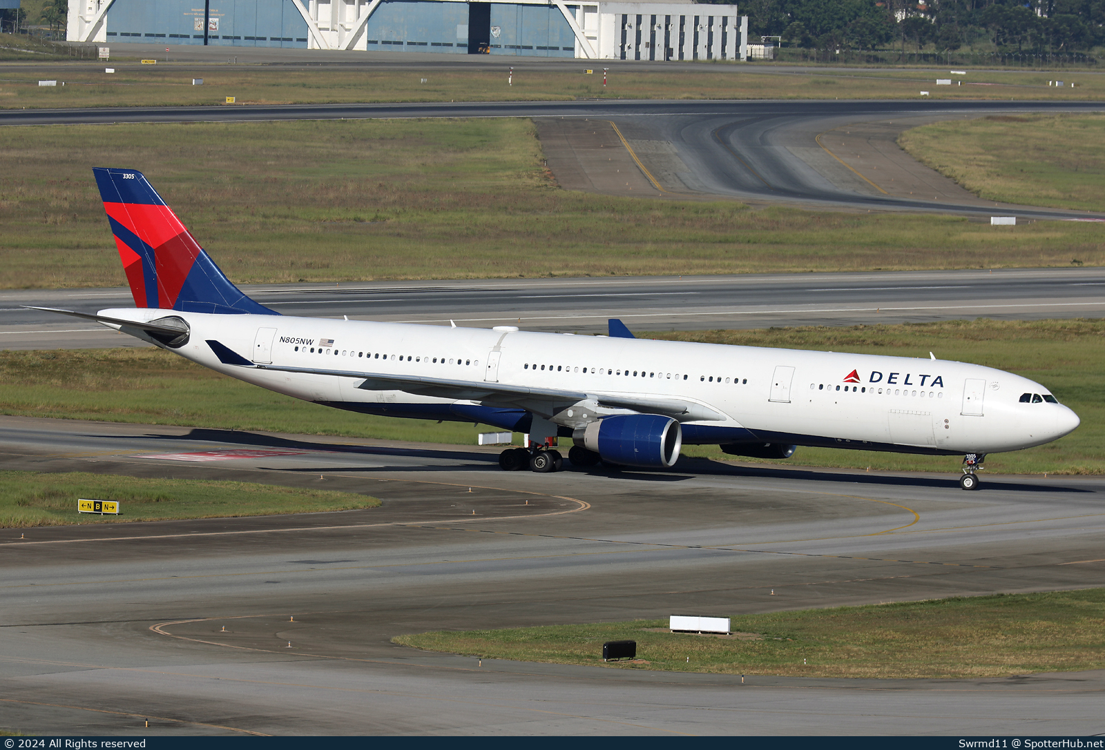 Photo of N805NW - Airbus A330-323 operated by Delta Air Lines