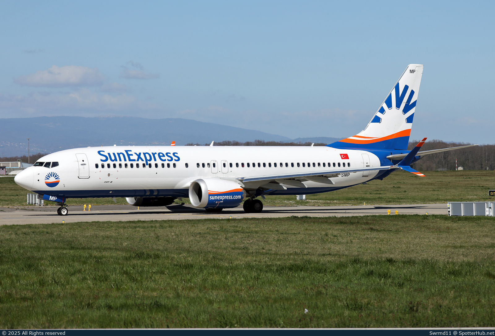 Photo of TC-SMP - Boeing 737 MAX 8 operated by SunExpress