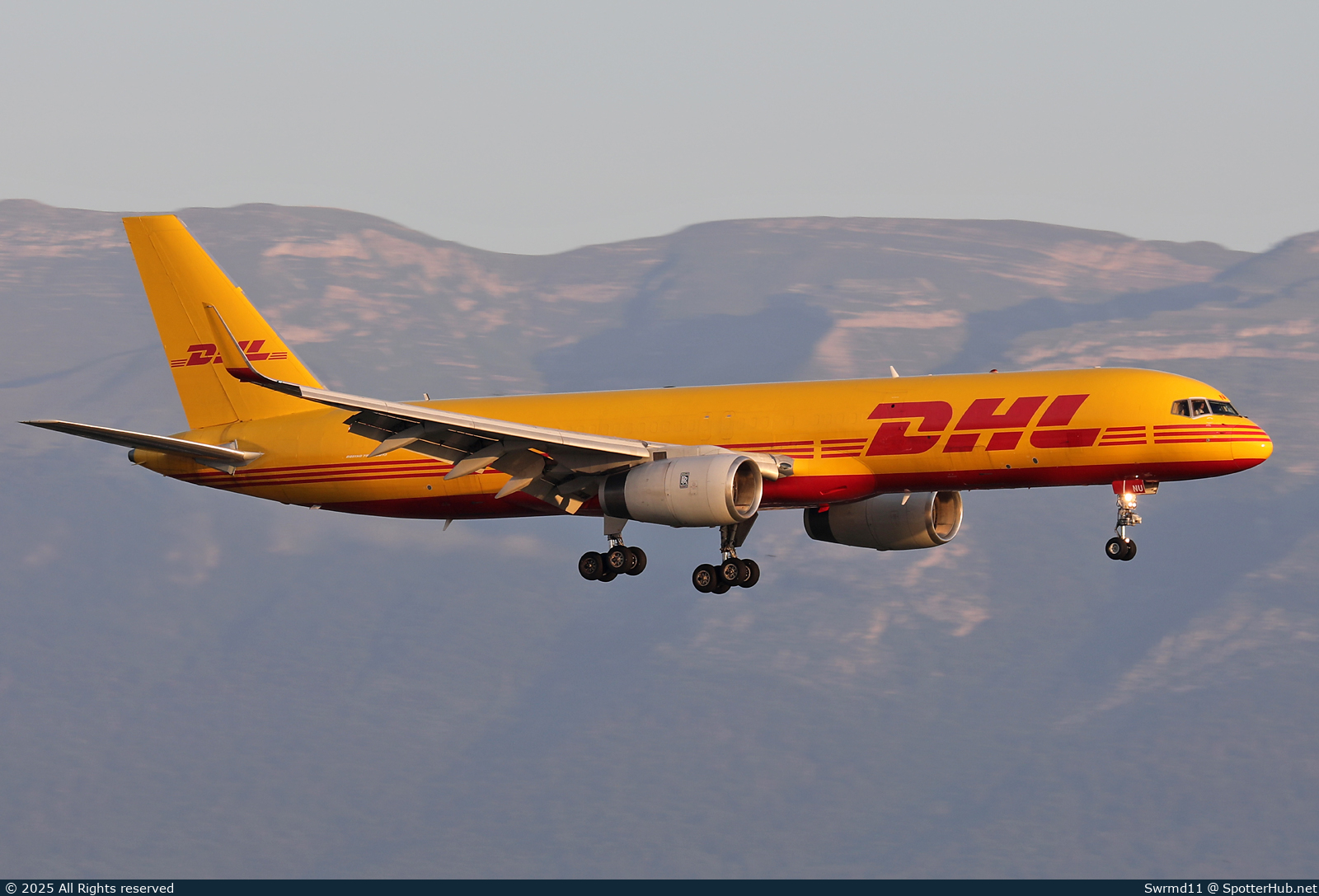 Photo of OE-LNU - Boeing 757-256(PCF) operated by DHL Air Austria