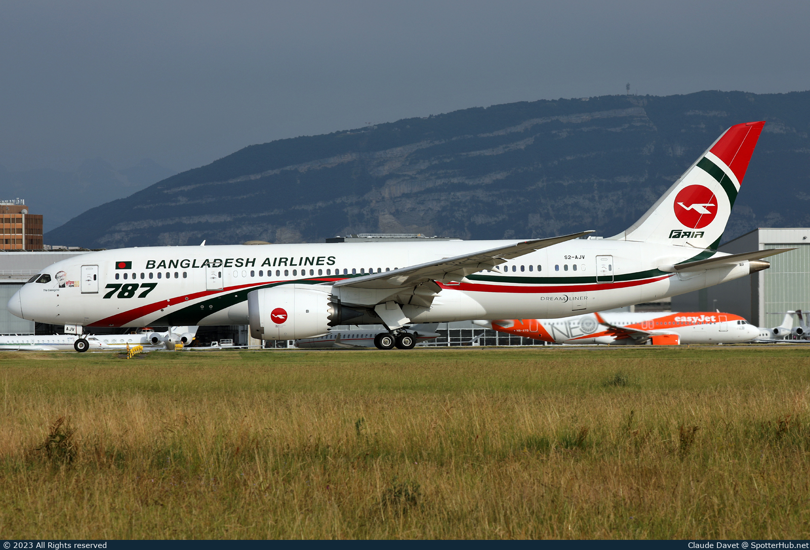 Photo of S2-AJV - Boeing 787-8 Dreamliner operated by Biman Bangladesh Airlines