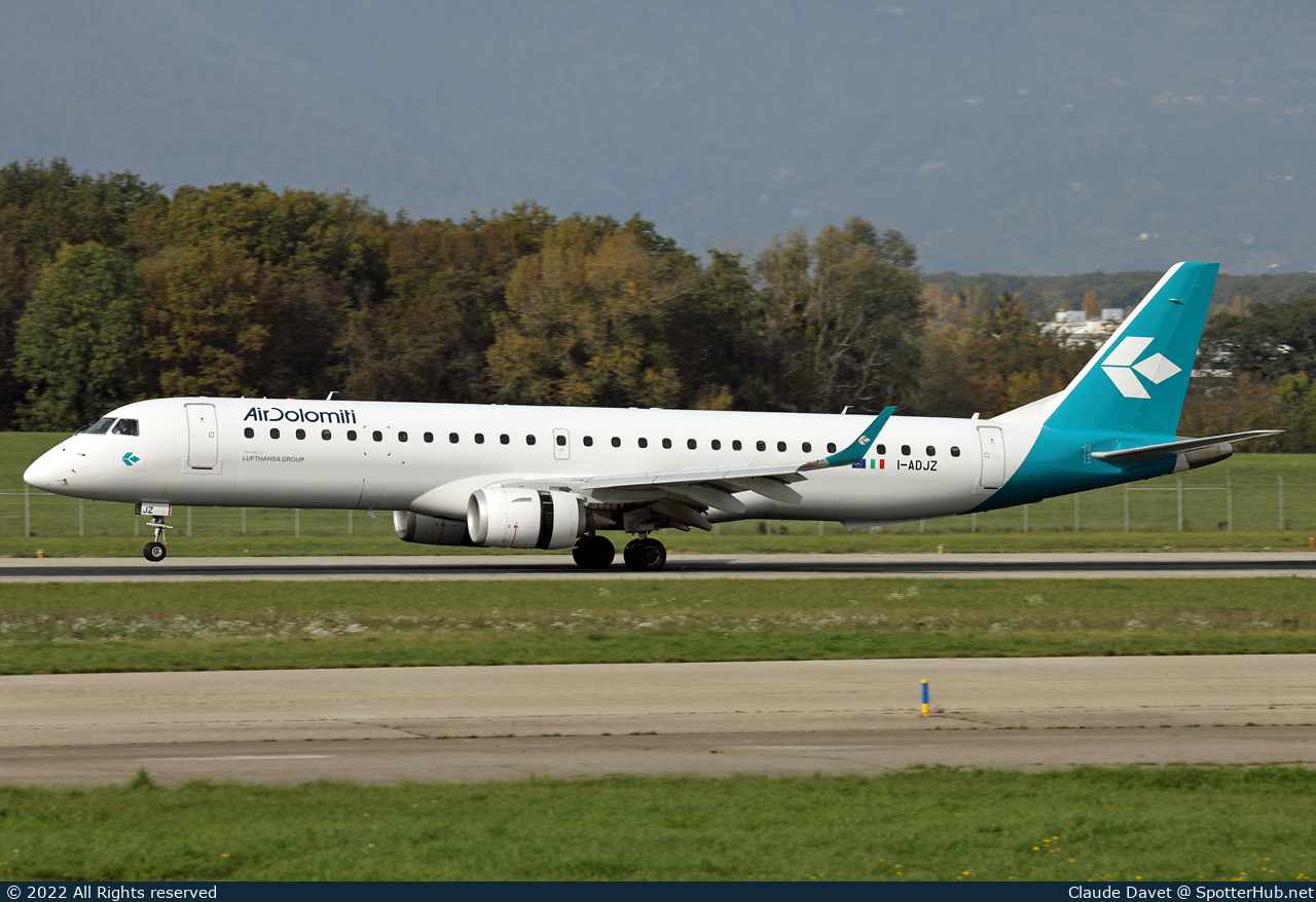 Photo of I-ADJZ - Embraer ERJ-195LR operated by Air Dolomiti