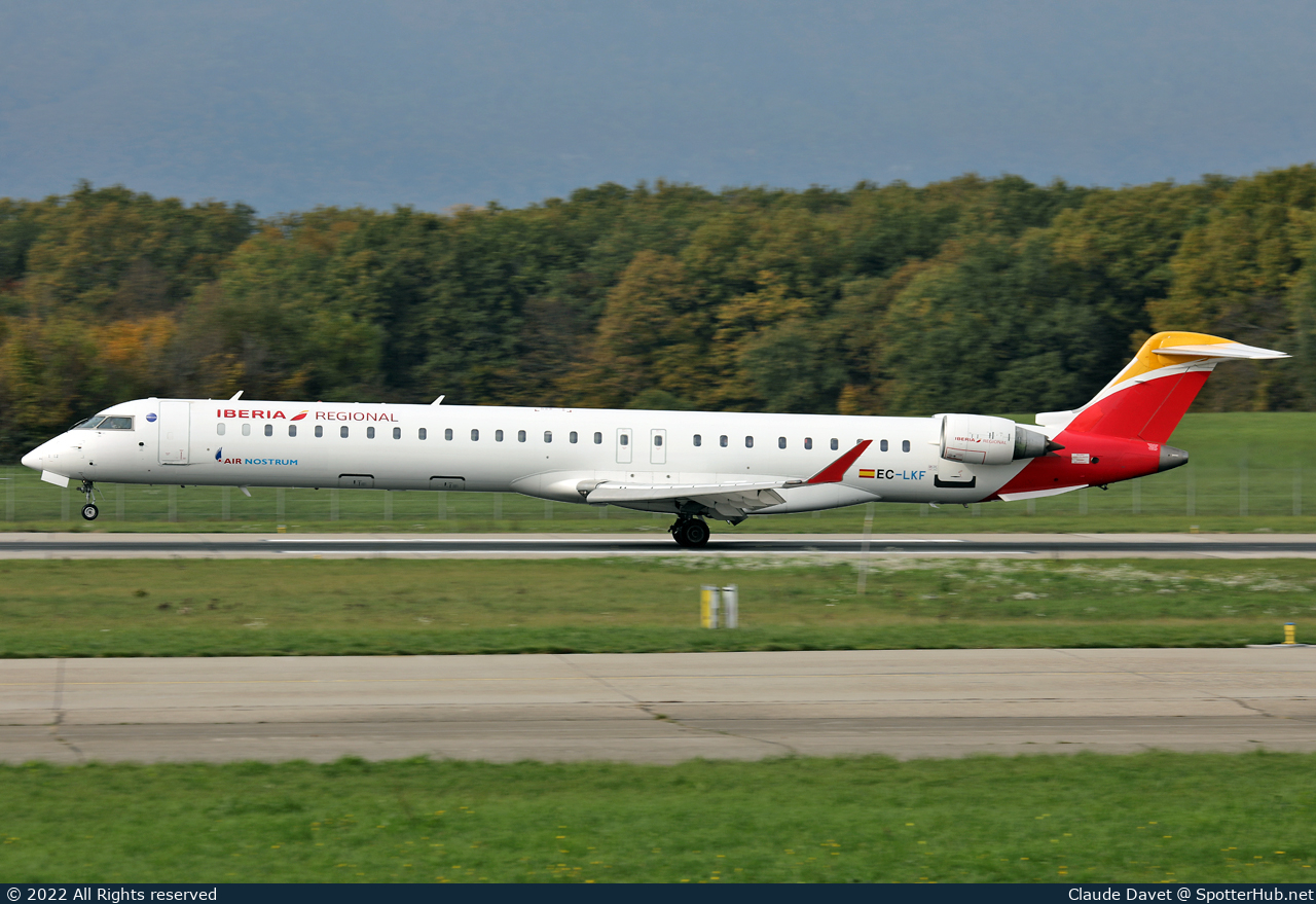 Photo of EC-LKF - Bombardier CRJ-1000 operated by Iberia Regional (opb Air Nostrum)