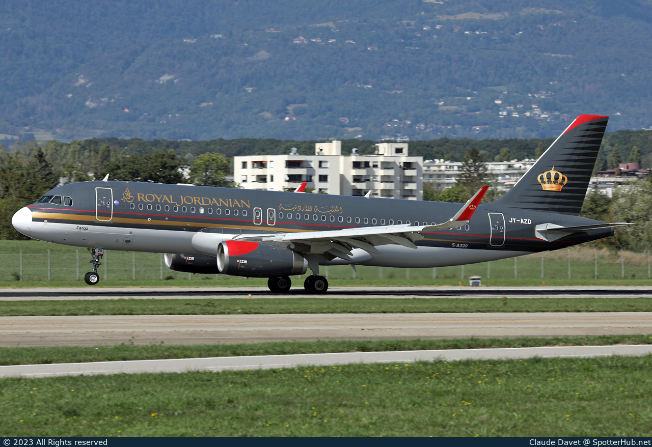 Photo of JY-AZD - Airbus A320-232 operated by Royal Jordanian Airlines