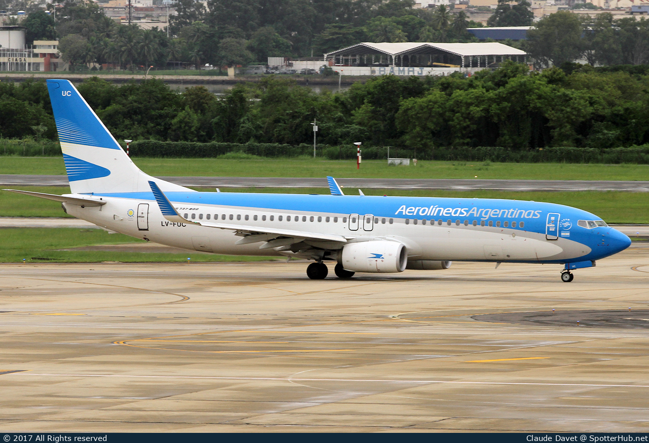 Photo of LV-FUC - Boeing 737-8SH operated by Aerolineas Argentinas