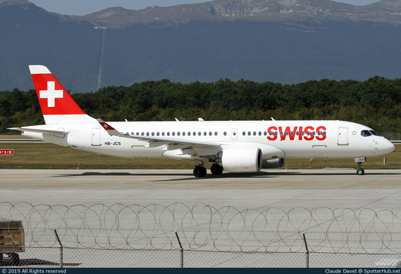 Photo of HB-JCS - Airbus A220-300 operated by Swiss International Air Lines