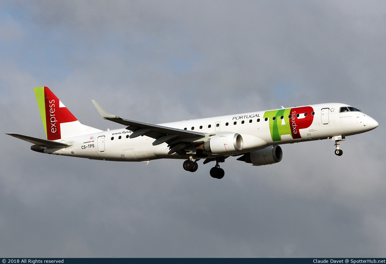 Photo of CS-TPS - Embraer ERJ-190LR operated by TAP Express (opb Portugália Airlines)
