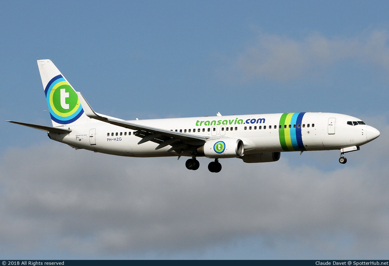 Photo of PH-HZG - Boeing 737-8K2 operated by Transavia
