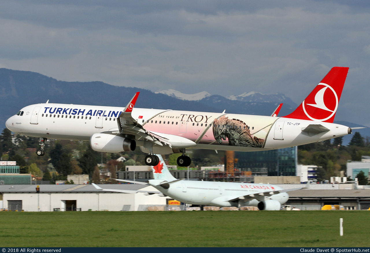 Photo of TC-JTP - Airbus A321-231 operated by Turkish Airlines