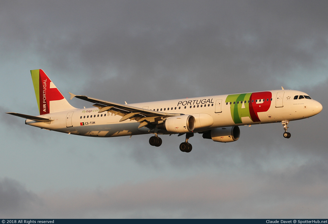 Photo of CS-TJH - Airbus A321-211 operated by TAP Air Portugal
