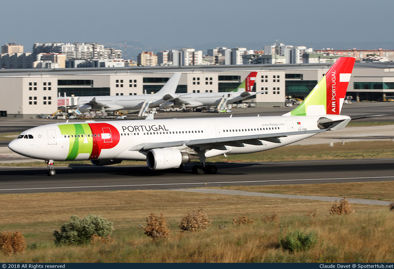 Photo of CS-TON - Airbus A330-202 operated by TAP Air Portugal