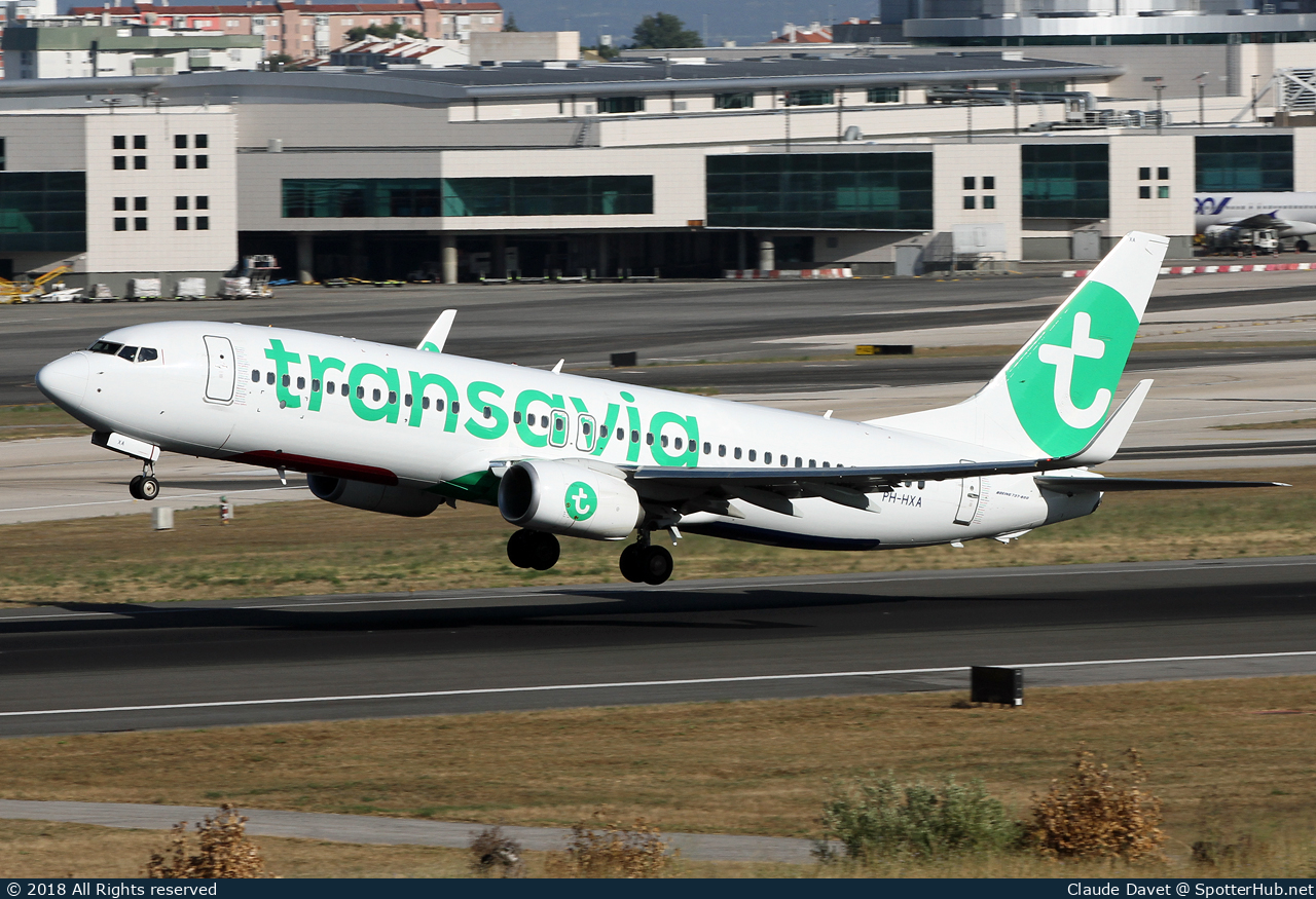 Photo of PH-HXA - Boeing 737-8K2 operated by Transavia