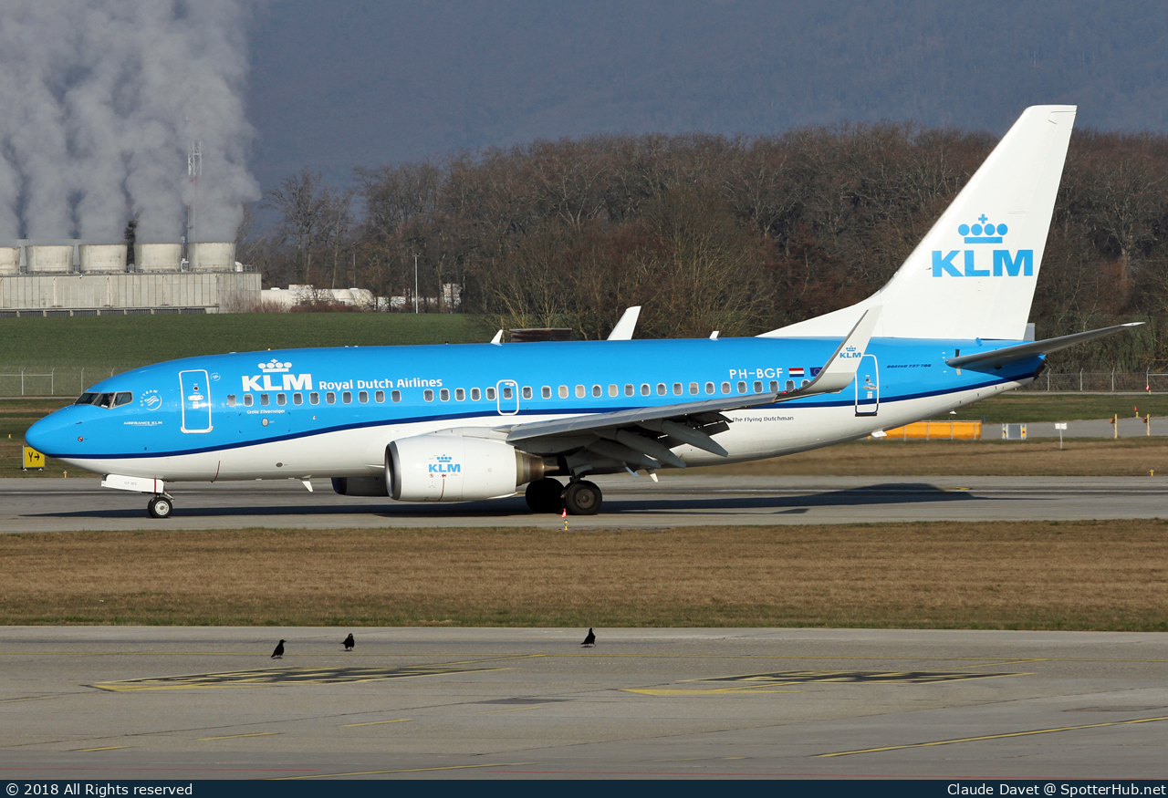Photo of PH-BGF - Boeing 737-7K2 operated by KLM Royal Dutch Airlines
