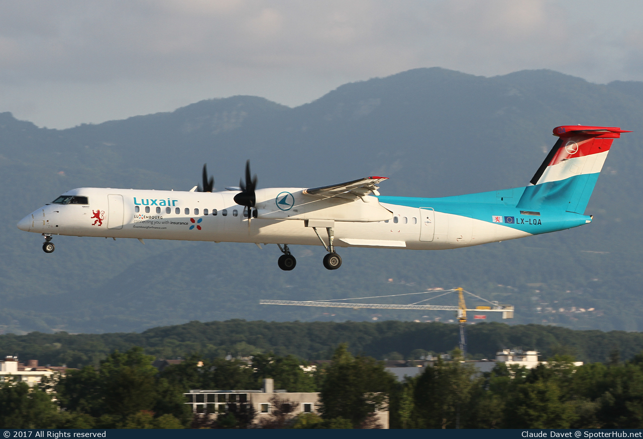 Photo of LX-LQA - Bombardier DHC-8-402 Dash 8 Q400 operated by Luxair